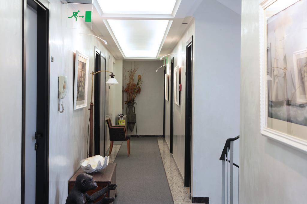 鹦鹉螺酒店 里乔内 外观 照片